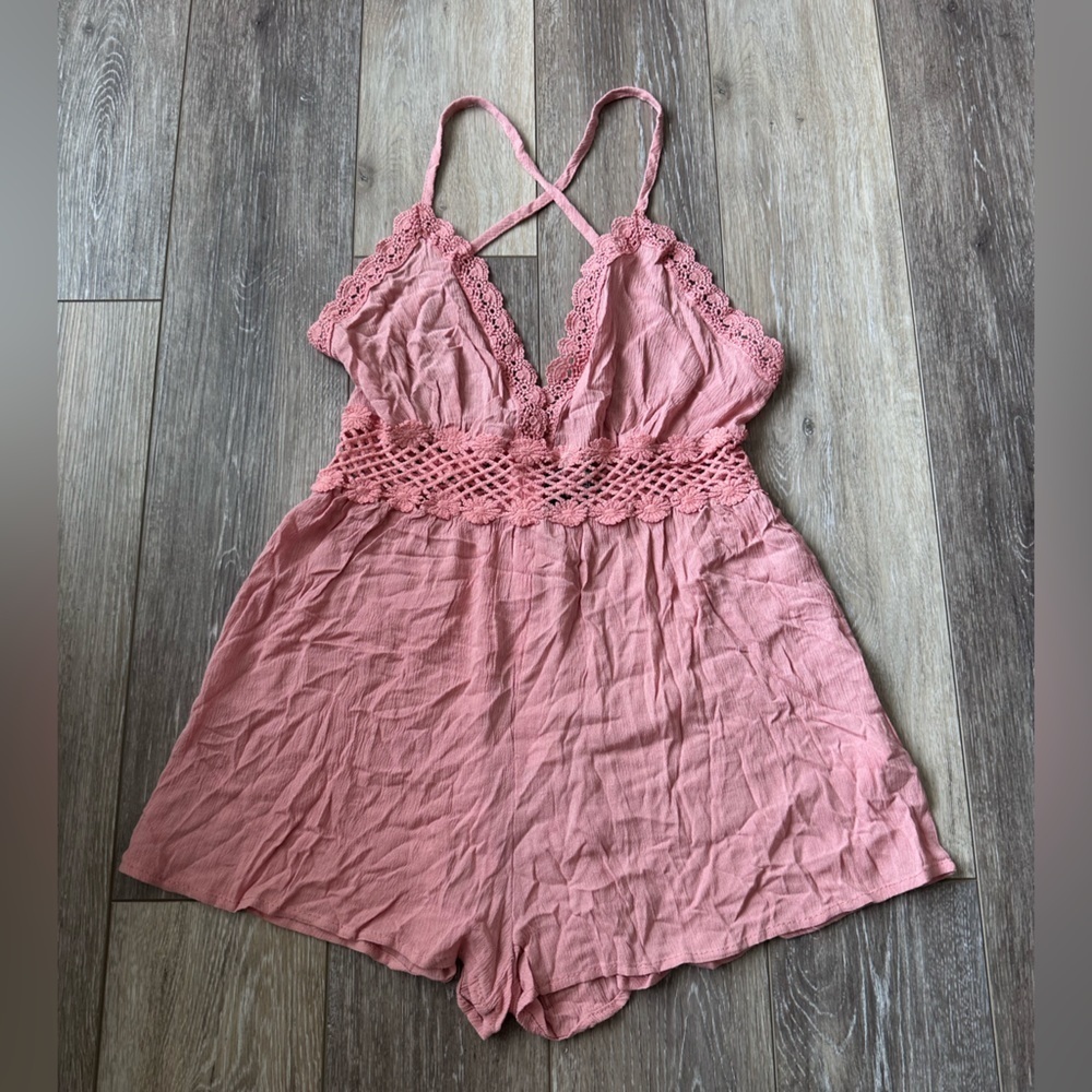 #11) NEW Zaful forever young Lace trimmed open back strap romper never worn.
